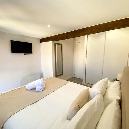 - Nuevo En Centro * Llanes